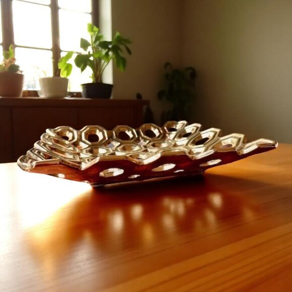 Gold Ceramic Concave Tray w/Perforated Octagonal Design - Picture 2 of 8